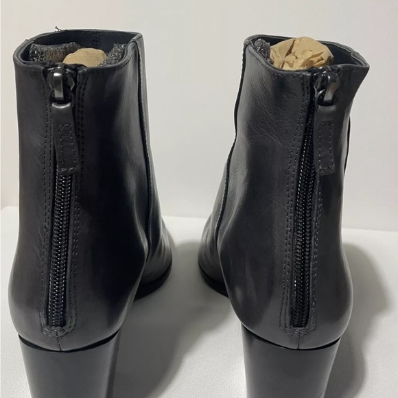 Homers Artisan Size 43 Women’s Booties Boots Ankle Black Leather New Size 11 US - Picture 9 of 11
